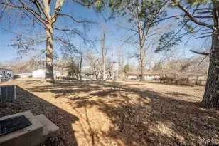 1321 Dominica Dr, Spanish Lake, MO 63138 - Photo 31