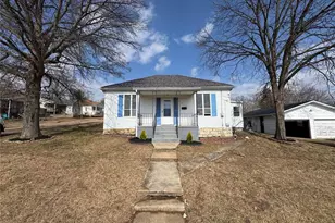 714 Stewart St, De Soto, MO 63020 - Photo 1