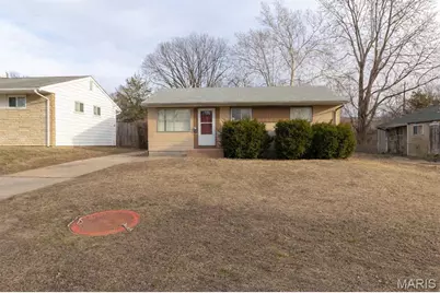 10640 Spring Garden Drive, Saint Louis, MO 63137 - Photo 1