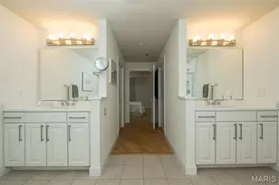 842 N New Ballas Ct, Saint Louis, MO 63141 - Photo 23