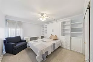 900 S Hanley Rd, Saint Louis, MO 63105 - Photo 11