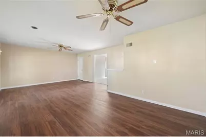 3068 Sedan Drive, Saint Louis, MO 63125 - Photo 3