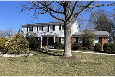 442 Royalwood Drive, Creve Coeur, MO 63141 - Photo 1