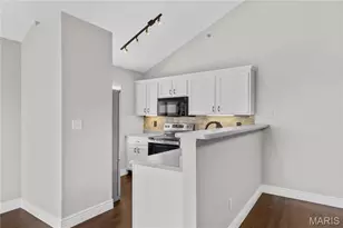 1117 Arbor Creek Dr, Unincorporated, MO 63122 - Photo 5