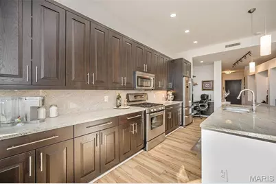 9 N Euclid Avenue #603, Saint Louis, MO 63108 - Photo 11