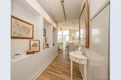 9 N Euclid Avenue #603, Saint Louis, MO 63108 - Photo 5