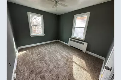 2122 Rosebud Avenue, Hillsdale, MO 63121 - Photo 9