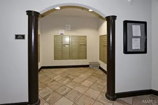 1251 Strassner Dr, Brentwood, MO 63144 - Photo 21