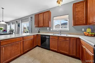 507 Country Chase Dr, O'Fallon, MO 63367 - Photo 15