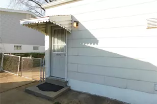 220 Arras Dr, Oakville, MO 63129 - Photo 9