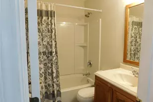 220 Arras Dr, Oakville, MO 63129 - Photo 15