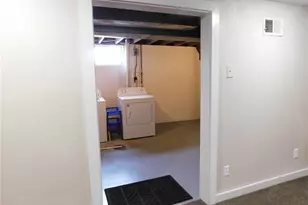 220 Arras Dr, Oakville, MO 63129 - Photo 3