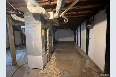 190 Lynn Meadows Lane, Florissant, MO 63033 - Photo 9