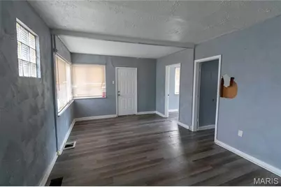 7129 Garesche Avenue, Saint Louis, MO 63136 - Photo 9