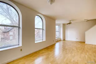 4390 McPherson, Saint Louis, MO 63108 - Photo 3