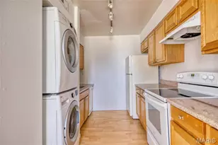 4390 McPherson, Saint Louis, MO 63108 - Photo 5