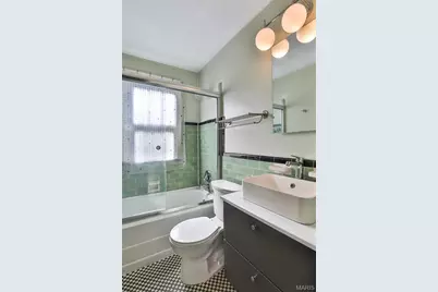 1109 North and South Road, Saint Louis, MO 63130 - Photo 17