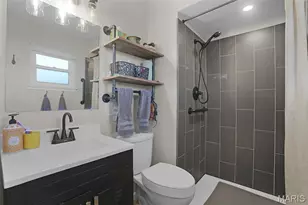 1233 Hudson Hills Dr, Saint Louis, MO 63135 - Photo 21