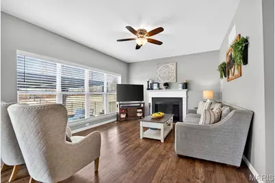 303 Hidden Bluffs Court, Lake Saint Louis, MO 63367 - Photo 15