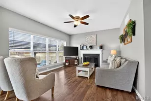 303 Hidden Bluffs Ct, Lake Saint Louis, MO 63367 - Photo 15