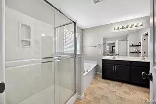 303 Hidden Bluffs Ct, Lake Saint Louis, MO 63367 - Photo 25