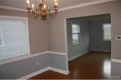 8637 Litzsinger Road, Brentwood, MO 63144 - Photo 11