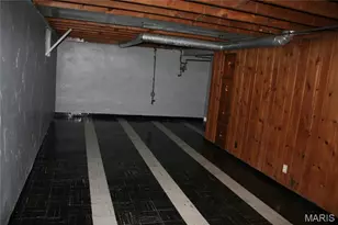 8637 Litzsinger Rd, Brentwood, MO 63144 - Photo 25