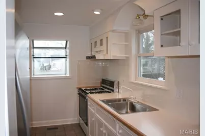 8637 Litzsinger Road, Brentwood, MO 63144 - Photo 13