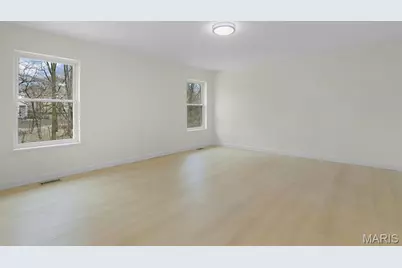 11351 Burgess Avenue, Bridgeton, MO 63044 - Photo 27