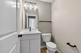 10 Wild Ridge Manor Ct, Florissant, MO 63033 - Photo 17