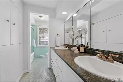 5 Clerbrook Lane, Ladue, MO 63124 - Photo 29