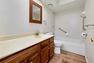 12944 Bryce Canyon Dr, Maryland Heights, MO 63043 - Photo 37