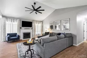 35 Bay Hill Dr, Saint Peters, MO 63366 - Photo 5