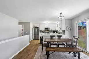 35 Bay Hill Dr, Saint Peters, MO 63366 - Photo 9