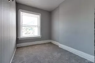 1402A Granville Pl, Saint Louis, MO 63112 - Photo 5