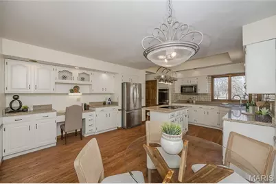 16401 Wilson Farm Drive, Chesterfield, MO 63005 - Photo 23