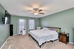 956 Searle Ct, Wentzville, MO 63385 - Photo 17