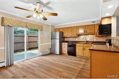 10865 Carroll Wood Way, Saint Louis, MO 63128 - Photo 15