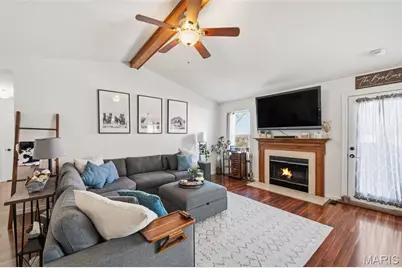 31 Asherton Drive, Saint Peters, MO 63376 - Photo 3