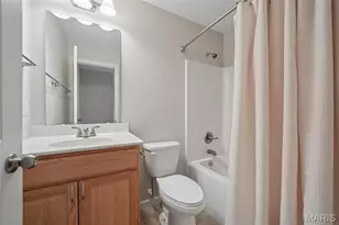 910 Ellis Park Dr, Wentzville, MO 63385 - Photo 29