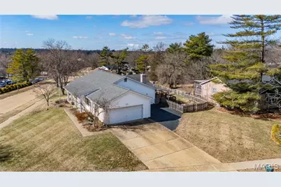 1797 Prindable Court, Chesterfield, MO 63017 - Photo 41