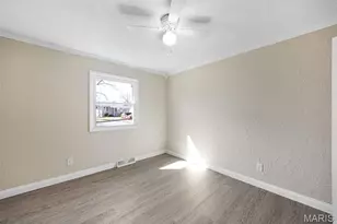 235 Gerard St, Saint Genevieve, MO 63670 - Photo 25