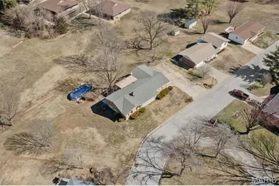235 Gerard Street, Saint Genevieve, MO 63670 - Photo 61