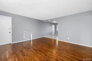 9310 Shirley Gardens Dr, Saint John, MO 63114 - Photo 3