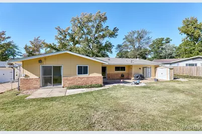 103 Calico Lane, Ballwin, MO 63011 - Photo 37