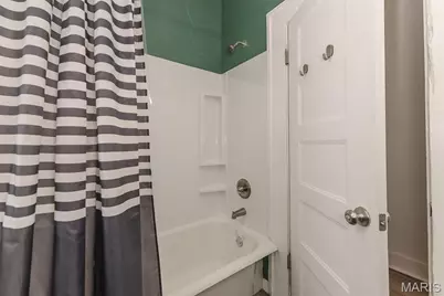 3342 Illinois Avenue, Saint Louis, MO 63118 - Photo 15