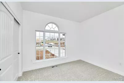 112 Canyon Creek Circle, Moscow Mills, MO 63362 - Photo 3