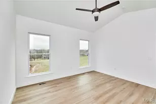 112 Canyon Creek Cir, Moscow Mills, MO 63362 - Photo 17