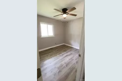 8922 Higginson Drive, Bel-Ridge, MO 63121 - Photo 17