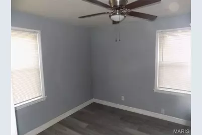 8706 Kendale Drive, Bel-Ridge, MO 63121 - Photo 7